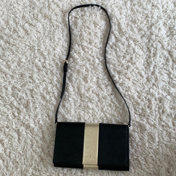 Kate Spade black and gold purse - Picture 1 of 6